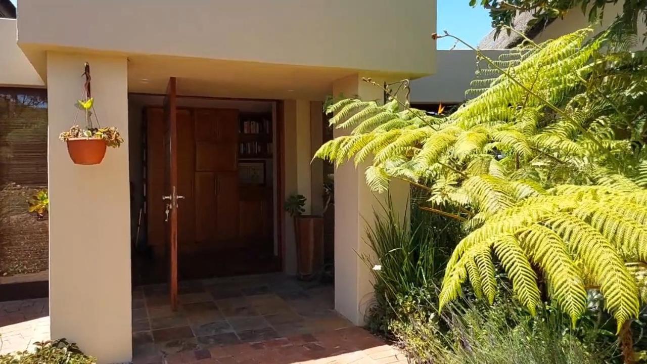 Paradise Cove Victoria Bay Exterior foto